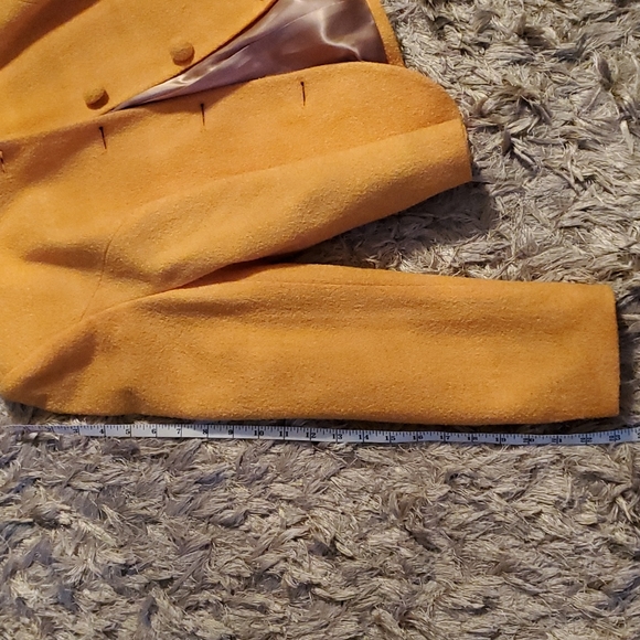 Vintage Sisley Relaxed Elegance yellow wool blazer made in Italy size M - Picture 13 of 13